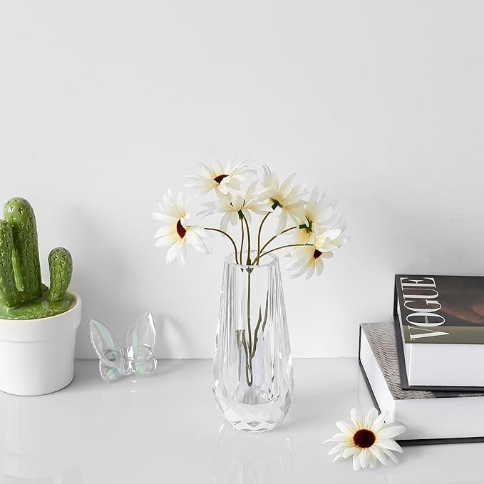 Kitcom Small Flower/Bud Crystal Vase Decorative Vases for Home or Wedding, Outline Dimensions W2.8''xH6', Clear with Gift Box