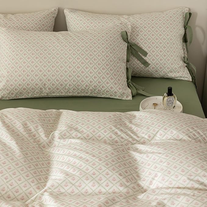 VM VOUGEMARKET Red Flower Duvet Cover Set Queen Green Grid Duvet Cover with 2 Bow Ties Pillowcases 100% Cotton Vintage Country Style Girls Comforter Cover with Zipper Closure