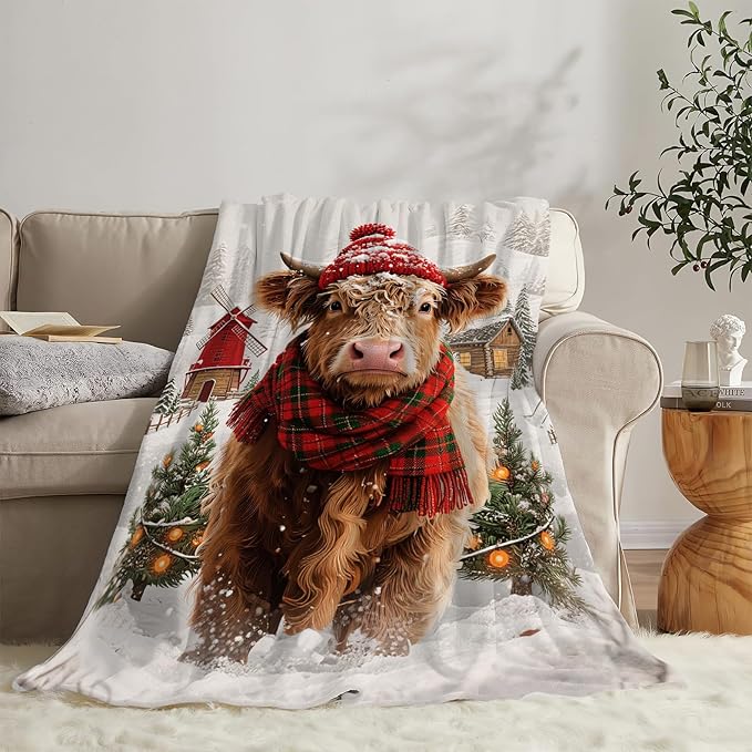 Highland Cow Blanket Christmas Cattle Throw Blanket Winter Snow Soft Cozy Fleece Fuzzy Stuffed Plush Farm Animal Flannel Gifts for Girls Women Boys Kids Adults 40''x50''