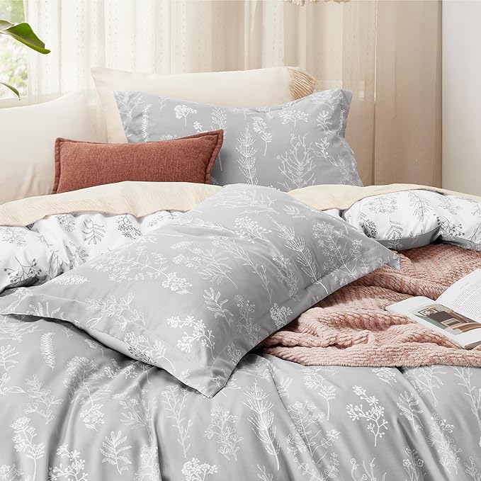 Bedsure Duvet Cover Queen Size - Reversible Grey Queen Duvet Cover Set with Zipper Closure, 3 Pieces Botanical Floral Patterned Bedding Set with 8 Corner Ties and 2 Pillow Shams