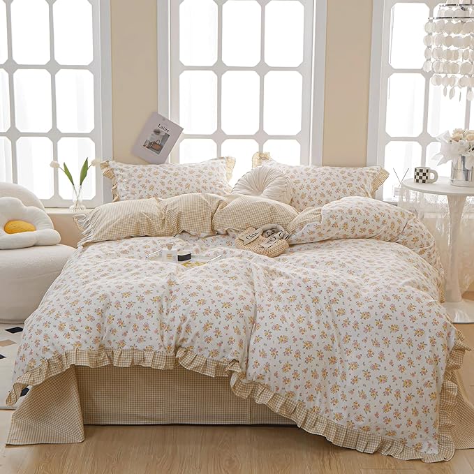 VM VOUGEMARKET Reversible Ruffle Comforter Set Queen,3 Pieces Shabby Chic Coquette Cottagecore Yellow Pink Flower Comforter with 2 Lace Pillow Shams,Queen Size