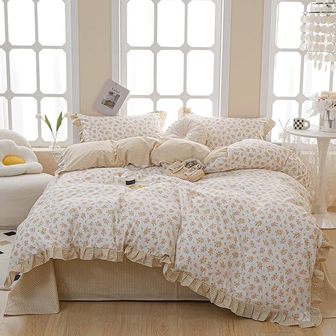 VM VOUGEMARKET Lace Comforter Set Full Vintage Girl's Flower Bedding Comforter Sets,Reversible Yellow Grid Comforter with 2 Pillowcases for All Seasons(3pcs,Full)