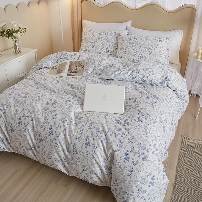 Vintage Flower Comforter Set King Blue Floral Bedding Comforter Cottagecore Flower Botanical Comforter Set Fluffy Soft Coquette Bedding King Size Lightweight Boho Floral Comforter with 2 Pillowcases