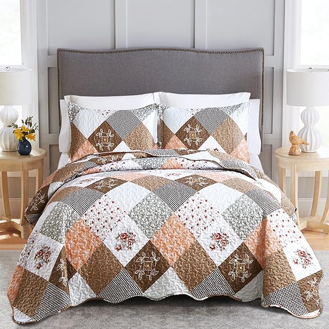 Dinjoy Floral Plaid Patchwork Quilt Set King Size, Reversible Brown Bedding Set Soft Microfiber Lightweight Bedspread Coverlet 3 Piece Fall Autumn Summer Use (104x90 inches)
