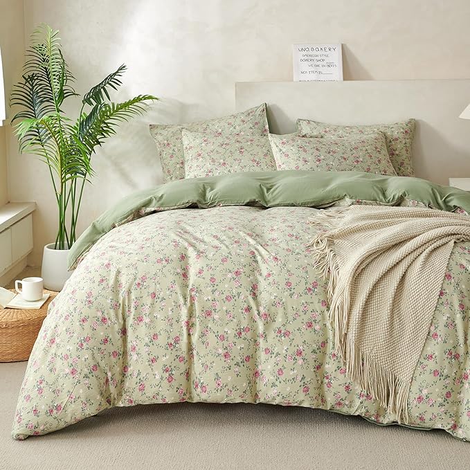 Queen Comforter Set Floral Soft 3 Pieces Chic Crinkle Gauze Fabric Garden Style Floral Print Botanical Comforter for All Seasons Luxury Warmth Comfy Breathable with 2 Pillowcases