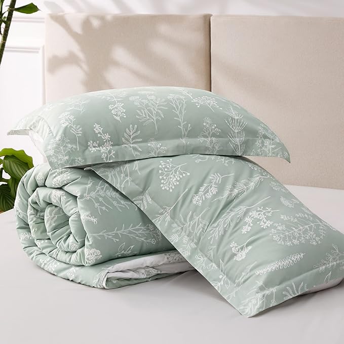 Bedsure California King Comforter Set - Sage Green Bed Set, 3 Pieces Cute Floral Bedding, 1 Soft Reversible Botanical Flowers Comforter and 2 Pillow Shams