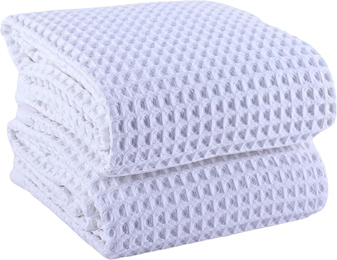 PÜSKÜL 2-Piece White Waffle Bath Towels for Bathroom | Natural 100% Turkish Cotton Towel | Soft Absorbent Quick-Dry Lightweight 32x63 Extra Large Turkish Bath Sheet (White Bath Towels - Pack of 2)