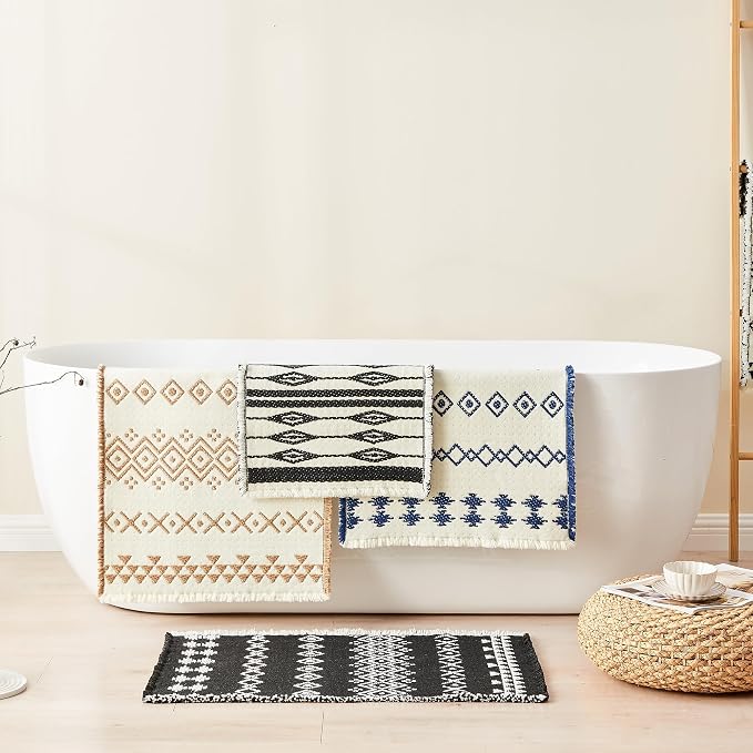 Douceur Boho Bath mat for Bathroom Floor Non Slip, Acrylic Blend Cute Bath Rugs with Tassels, Blue and White Tribal Ethnic Pattern Farmhouse Bathroom Rugs, 24" x 36"