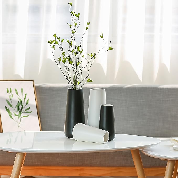 D'vine Dev 11 Inch Ceramic Flower Vase Matte Finishing, Minimalist Design for Home Décor, Bedroom, Living Room, Centerpieces, Office, Ebony Black, VS-XH-E-2