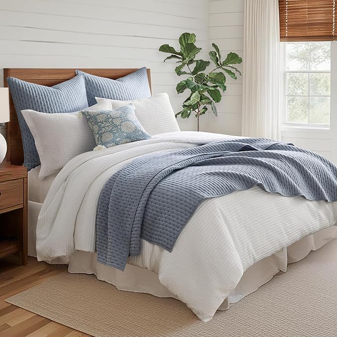 Levtex Home - Cross Stitch Chambray Quilt Set - Full/Queen Quilt + Two Standard Pillow Shams - Cross Stitched Pattern - Quilt Size (88x92in) and Pillow Sham Size (26x20in) - Reversible - Cotton Fabric