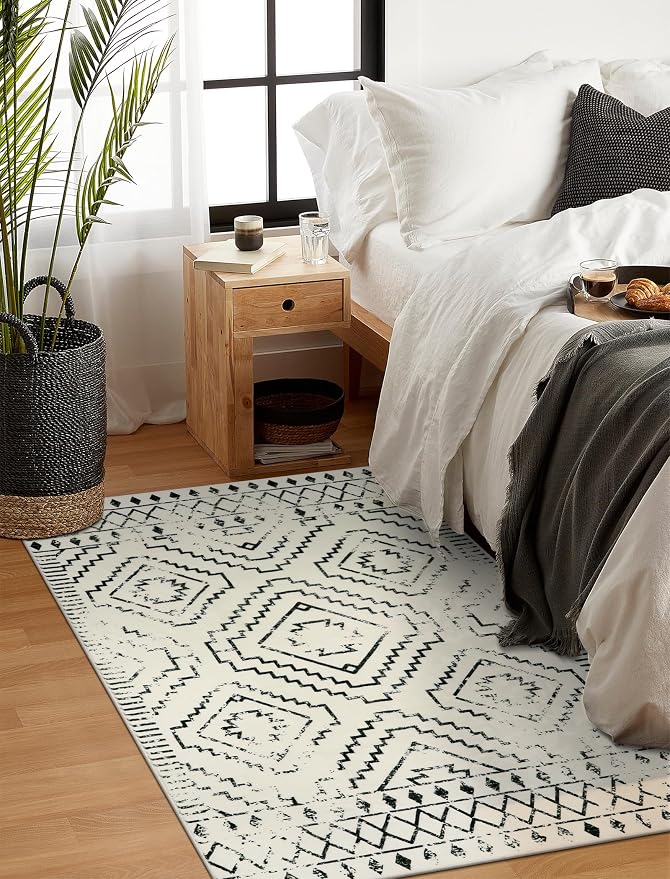 Wonnitar Moroccan 3x5 Area Rug, Washable White Non-Slip Entry Rug, Farmhouse Rustic Small Living Room Rug Tribal Non-Shedding Throw Mat Indoor Floor Carpet for Kitchen Bedroom Mud Room (Beige,3'x5')