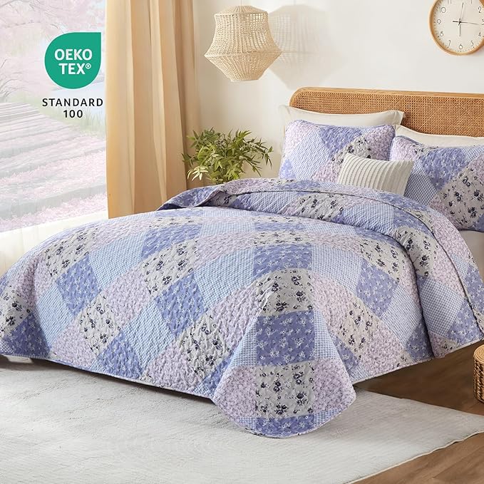 Dinjoy Floral Plaid Patchwork Quilt Set King Size, Reversible Lavender Bedding Set Soft Microfiber Lightweight Bedspread Coverlet 3 Piece Fall Autumn Summer Use (110x90 inches)