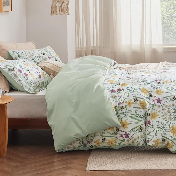 Bedsure Duvet Cover Queen Size - Reversible Floral Pattern Duvet Cover Set with Zipper Closure, 3 Pieces Green Bedding Set with 8 Corner Ties and 2 Pillow Shams 20"x26"