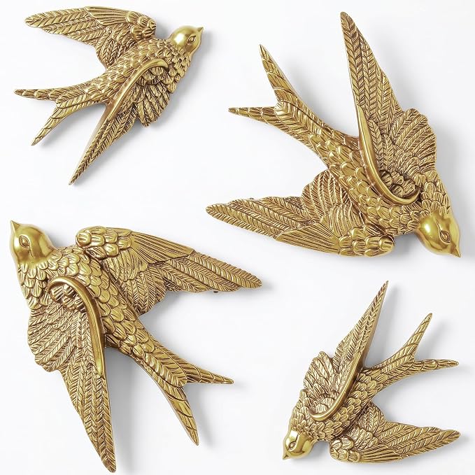 MAQUITA 4 Pcs Vintage Bird Wall Sculpture Decor Art, Antique Gold 3D Swallow Resin Wall Decor, Small Bird Walls Decors for Living Room, Bedroom, Gallery, and Garden (2 Large & 2 Small)