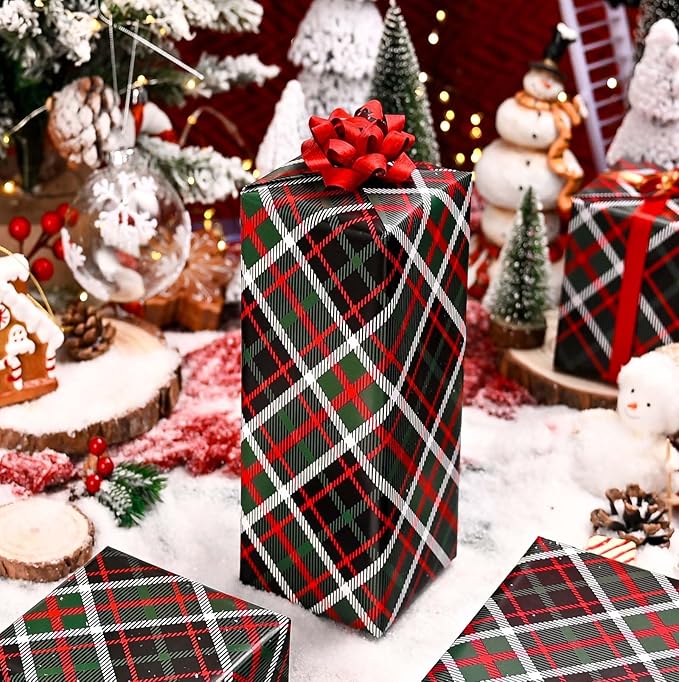 MAYPLUSS Gift Wrapping Paper Roll - 17 Inch X 33 Feet - Christmas Royal Green Plaid Design Winter Holiday gift Wrap Present Sheets for Christmas Birthday Baby Shower Party Festive Decoration