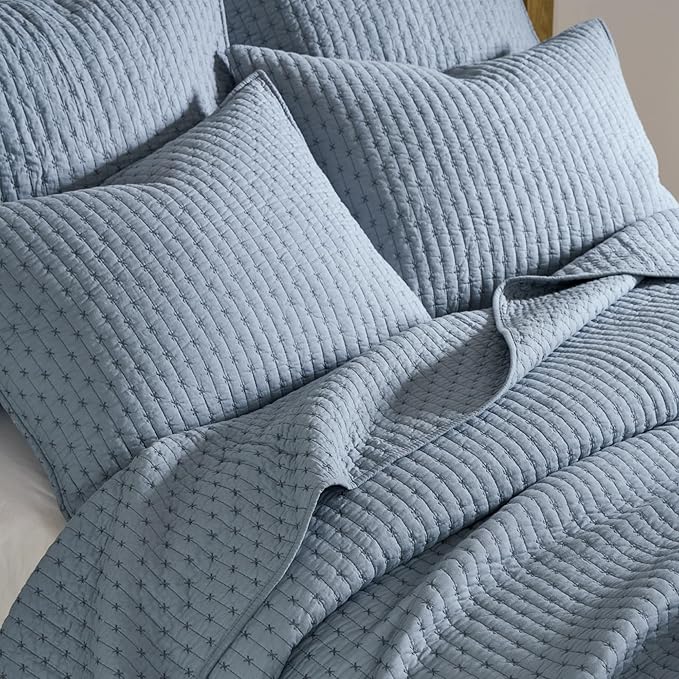 Levtex Home - Cross Stitch Chambray Quilt Set - Twin Quilt + One Standard Pillow Sham - Cross Stitched Pattern - Quilt Size (68x86in.) and Pillow Sham Size (26x20in.) - Reversible - Cotton Fabric