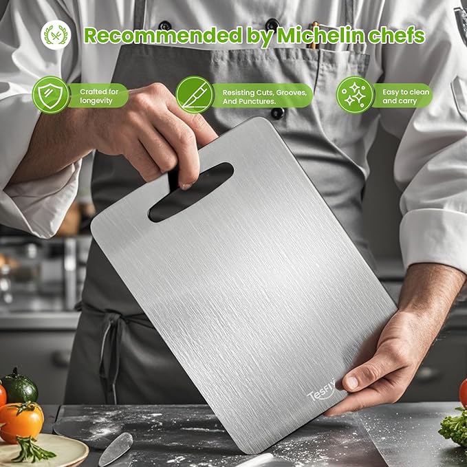 2 Pack Titanium Cutting Board-100% Pure Titanium Cutting Boards For Kitche,Easy to clean, Double-sided food-grade Cutting Board For Meats, Fruits And Vegetables (13 * 9)