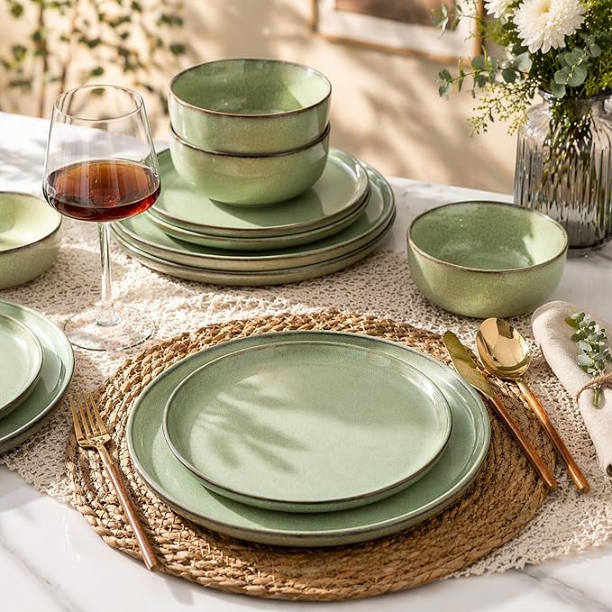 GBHOME Ceramic Dinnerware Sets for 8, 24 Pieces Stoneware Plates and Bowls Sets, Scratch Resistant Dishes, Dishwasher & Microwave Safe-Pastel Green