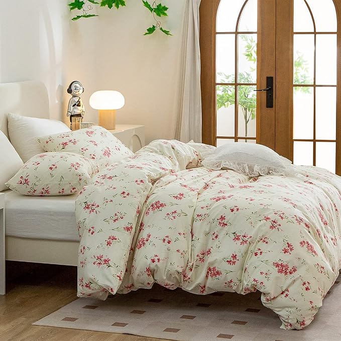 Floral Comforter Set Queen Soft Bedding Comforter Set 3 Pieces Garden Style Red Flower Print Botanical Flowers Comforter Set for All Seasons 1 Comforter and 2 Pillowcases (Floral, Queen)