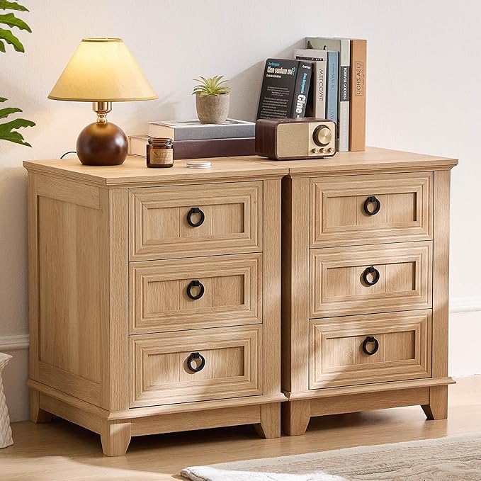 18" Farmhouse Night Stand with 3 Drawers, Wood End Table for Bedroom, Natural Wood Nightstand, Bed Side Table with Metal Handle, Bedside Cabinet for Bedroom Living Room