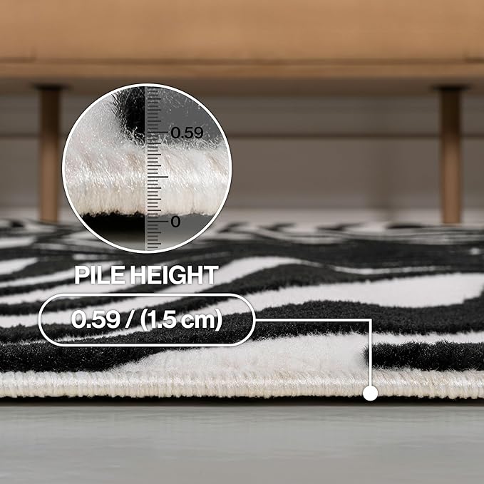 JONATHAN Y Maribo High-Low Abstract Striped Black/White 5x8 Area Rug Indoor, Non-Shedding, Stain Resistant for Bedroom, Living Room, Kitchen (SCN103F-5)