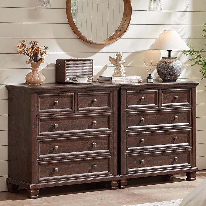 Farmhouse 5 Drawer Dresser for Bedroom, 32.6 Inch Tall Vintage Chest of Drawers, Mid-Century Small Dressers w/Square Solid Wood Legs, Rustic Storage Organizer for Living Room, Walnut