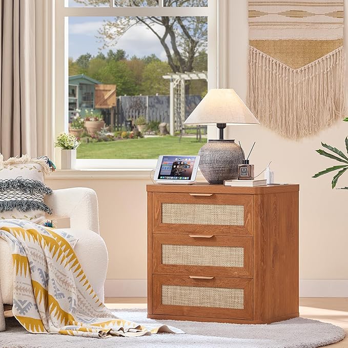 LEYAOYAO Rattan Night Stand with Charger Station, 23" Large 3 Drawer Boho Nightstand, Tea Brown Bedside Table Storage Cabinet, Bed Side End Tables for Bedroom, Living Room, Hallway