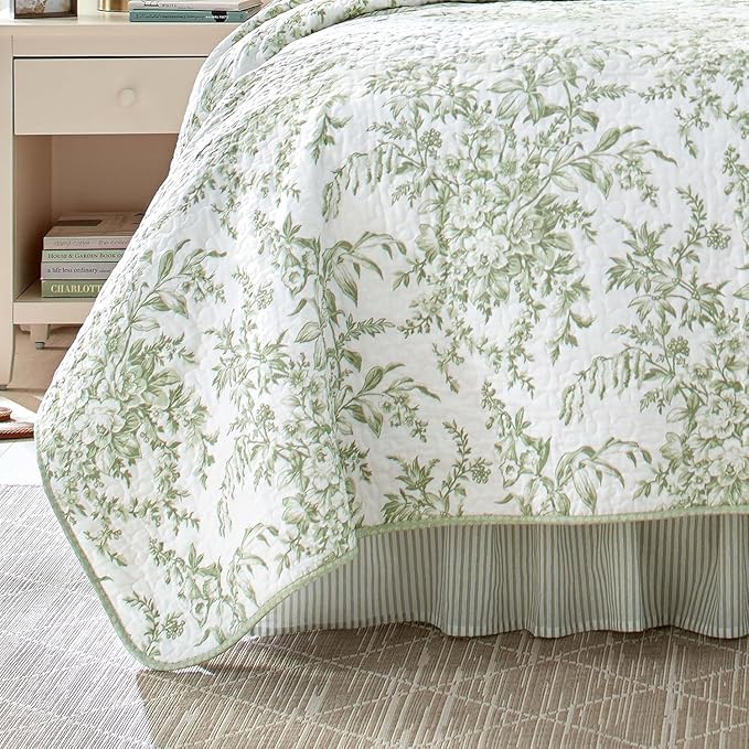 Laura Ashley - Twin Quilt Set, Reversible Cotton Bedding with Matching Sham, Lightweight Home Decor for All Seasons (Bedford Green/Off-White, Twin)
