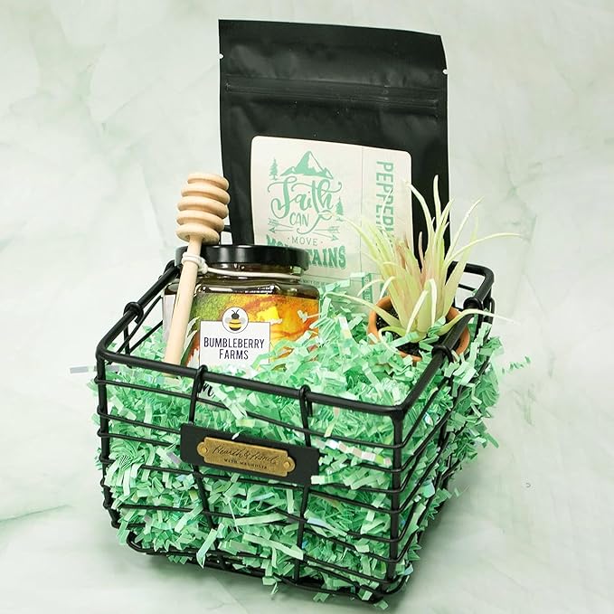 Uptotop 5oz Crinkle Cut Paper Shred Filler for Gift Wrapping Basket Filling, Birthday, Christmas, Thanksgiving, Wedding, Mother's Day (Green)