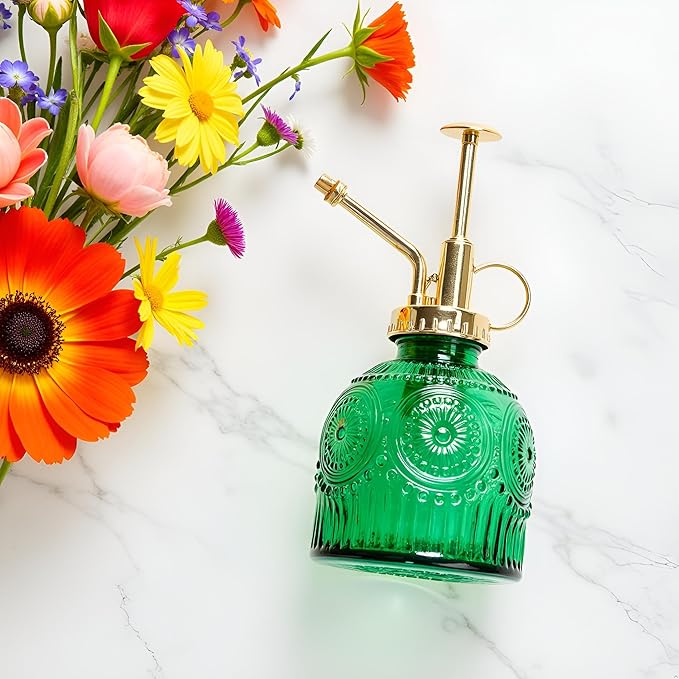 Glass Plant Mister Spray Bottle, 230ML Vintage Plant Spritzer, Succulent Watering Bottle Glass with Top Pump, Small Plants Sprayer Watering Can for Indoor Outdoor House(Green)