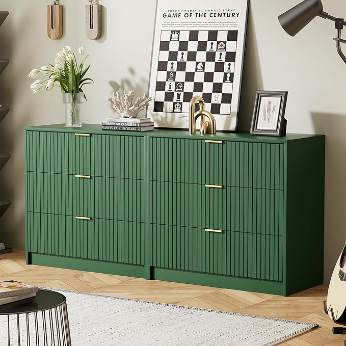 Green Dresser for Bedroom, Modern Dresser with 3 Drawers and Smooth Slides, Wide Chest of Drawers with Golden Handles for Bedroom, Living Room, Closet, 15.7" D x 31.5" W x 29.6" H