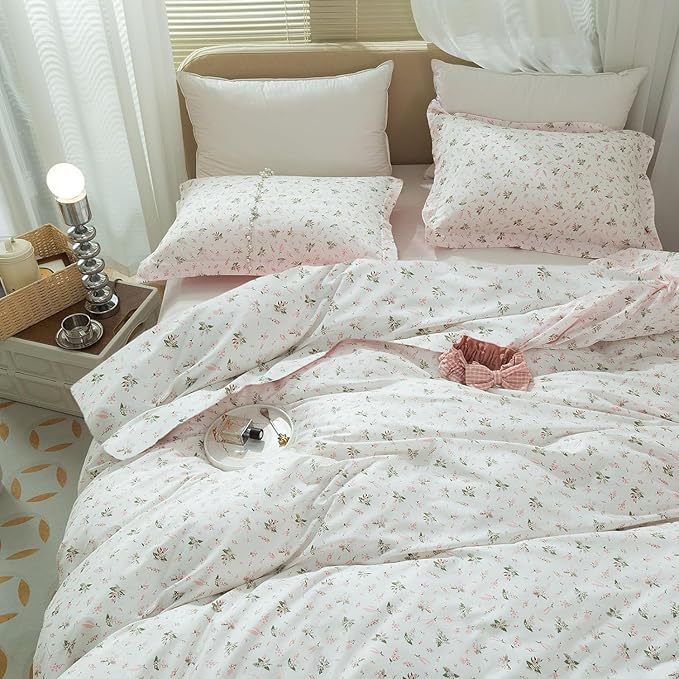 VM VOUGEMARKET Pink Flower Comforter Set Twin 3 Pcs White Farmhouse Floral Botanical Pattern Comforter Set, All Season Soft & Lightweight Comforter for Girls Women 68"x90"