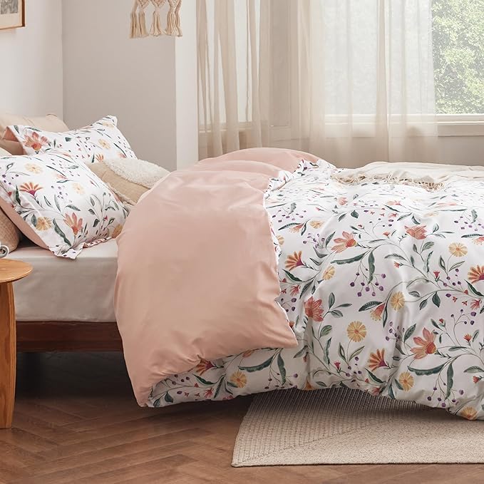 Bedsure Duvet Cover Queen Size - Reversible Floral Duvet Cover Set with Zipper Closure, 3 Pieces Pale Blush Bedding Set with 8 Corner Ties and 2 Pillow Shams 20"x26"