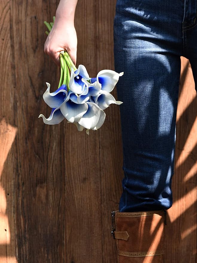 FiveSeasonStuff Real Touch Calla Lily Artificial Flowers Wedding Bridal Bouquet | Floral Arrangements | 15 Calla Lilies (Silk White & Abyss Blue)