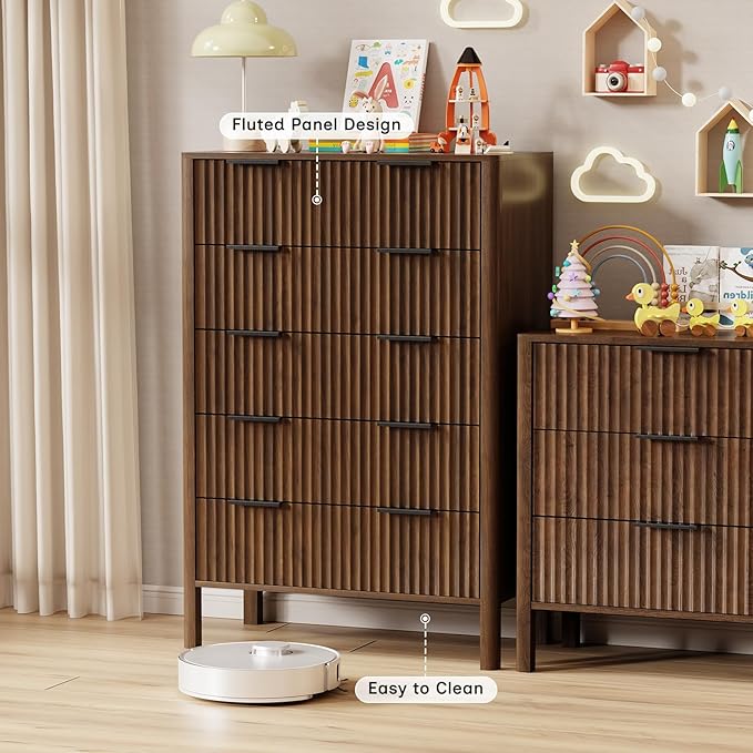 47" Tall Dressers for Bedroom Fluted 5 Drawer Dresser, Wooden Dresser Modern Chest of Drawers Dressers with Organizer Storage for Bedroom, Living Room, Entryway, Walnut