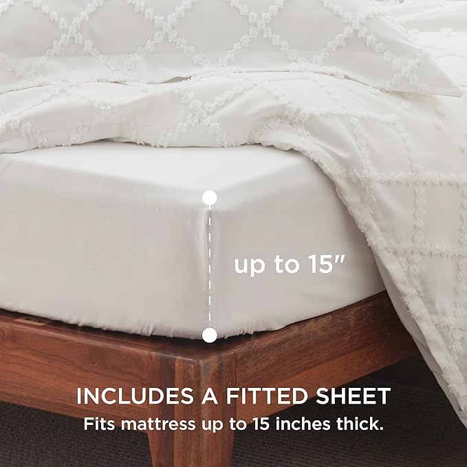 Bedsure Boho Duvet Cover Queen Size with Fitted Sheet - Boho Bedding Comforter Set, 4 Pieces, Includes 1 Duvet Cover 90"x90" with Zipper Closure, 2 Pillow Shams, 1 Fitted Sheet, White