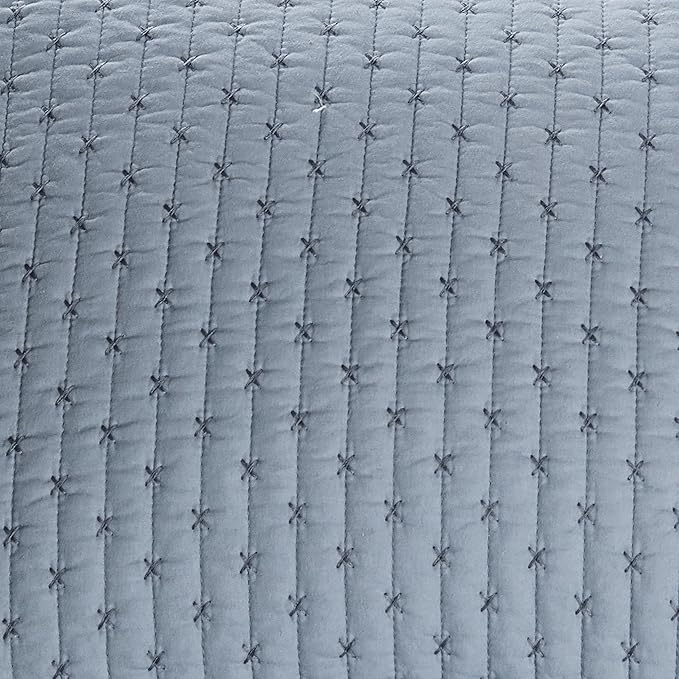 Levtex Home - Cross Stitch Chambray Quilt Set - Twin Quilt + One Standard Pillow Sham - Cross Stitched Pattern - Quilt Size (68x86in.) and Pillow Sham Size (26x20in.) - Reversible - Cotton Fabric