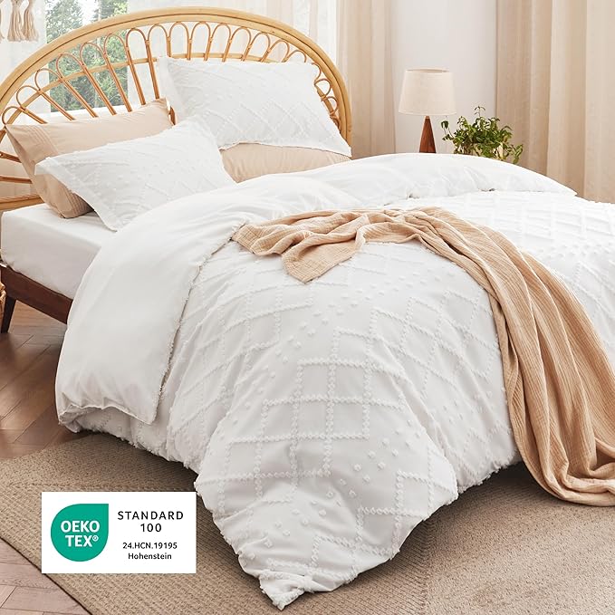 Bedsure Boho Duvet Cover King Size with Fitted Sheet - Boho Bedding Comforter Set, 4 Pieces, Includes 1 Duvet Cover 104"x90" with Zipper Closure, 2 Pillow Shams, 1 Fitted Sheet, White