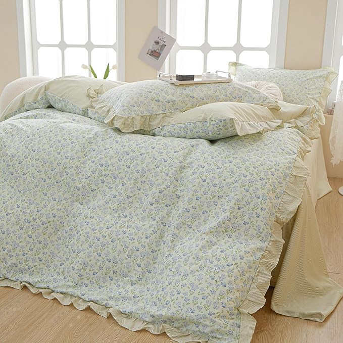 VM VOUGEMARKET Green Stripes Lace Comforter Set Full Reversible Ruffle Bedding Set Vintage Fresh Blue Flower Comforter with 2 Pillow Shams for Teen Girls(3pcs,Full)