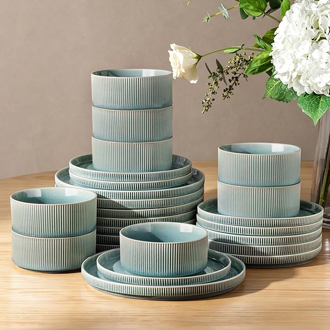 GBHOME 24-Piece Stoneware Dinnerware Set for 8 – Ribbed Ceramic Plates and Bowls, Scratch-Resistant, Microwave & Dishwasher Safe, Reactive Glaze, Malachite Green