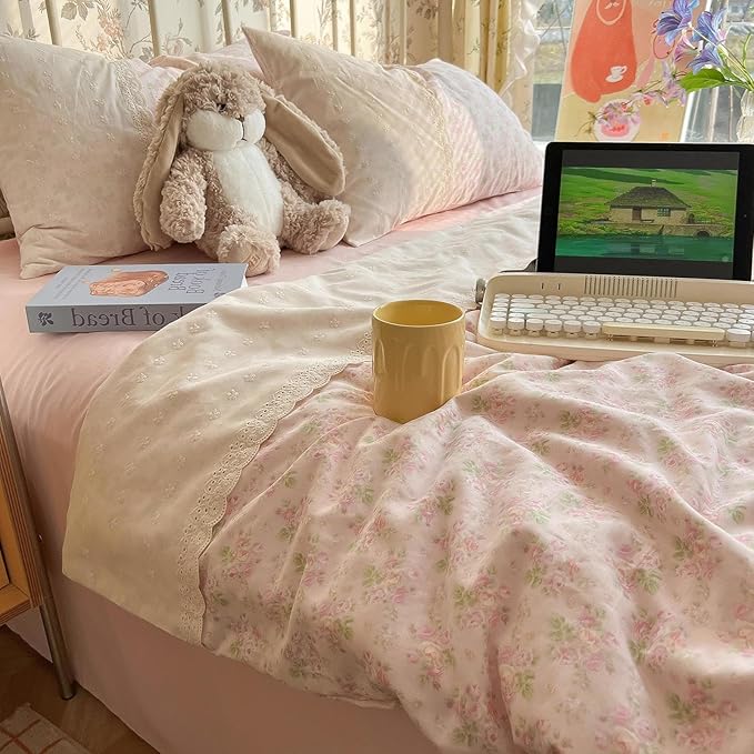 LifeTB Pink Floral Duvet Cover Twin Romantic Lace Bedding Set Garden Style Cottagecore Flower Duvet Cover with Zipper Closure Soft Washed Microfiber Botanical Comforter Cover for Teen Girls
