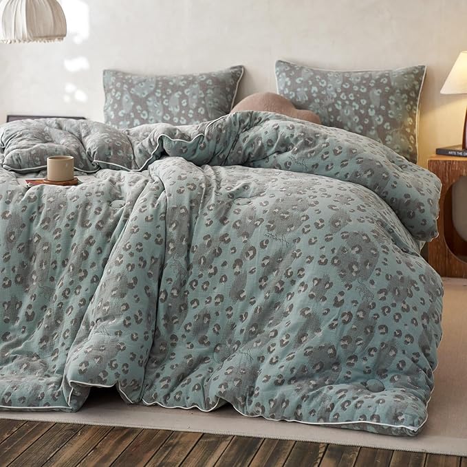 HighBuy Twin XL Size Leopard Comforter Set Muslin Cotton Comforters Boho Chic Cheetah Print Bedding Set Breathable Luxury Comforter Sets 3 Piece Ultra Soft Sexy Teen Leopard Bedding Set