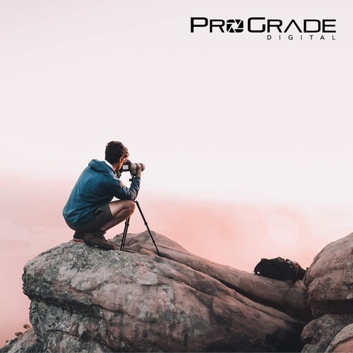 ProGrade Digital CFexpress Type B & SD UHS-II Dual-Slot Memory Card Reader - USB 3.2 Gen 2 for Filmmakers & Photographers