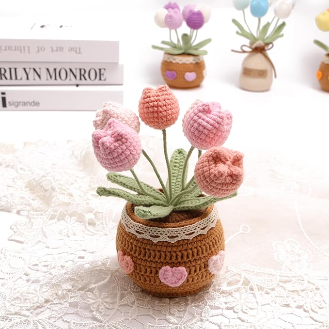Crocheted Tulip Bouquets, Artificial Tulip Hand-Woven Flowers Suitable for Home, Office Decorations and Birthday Gifts for Family and Friends Anniversary (6 Flowers-Pink)