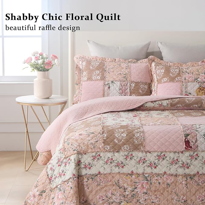 Yvooxny Quilts King Size Patchwork Pink Floral Quilt Set Vintage Shabby Chic Botanical Floral Quilted Bedspread 3-Piece Quilt Set with Ruffle for All Seasons, King Size, 106 * 98 Inches