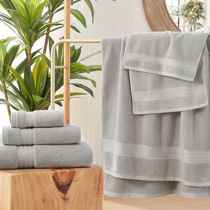 COZYART Light Grey Bath Towels for Bathroom 2 Pcs, 27x54 Cotton Towel Set Super Soft Highly Absorbent Durable 650 GSM Shower Towels for Daily Use