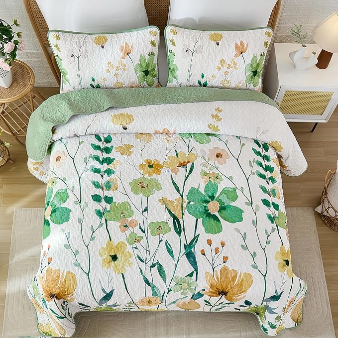 Anibedding Green Quilt Set King Size, Floral Bedspread with 2 Pillowcases, Soft Microfiber Lightweight Coverlet Bedding Set for All Season(104"x90")