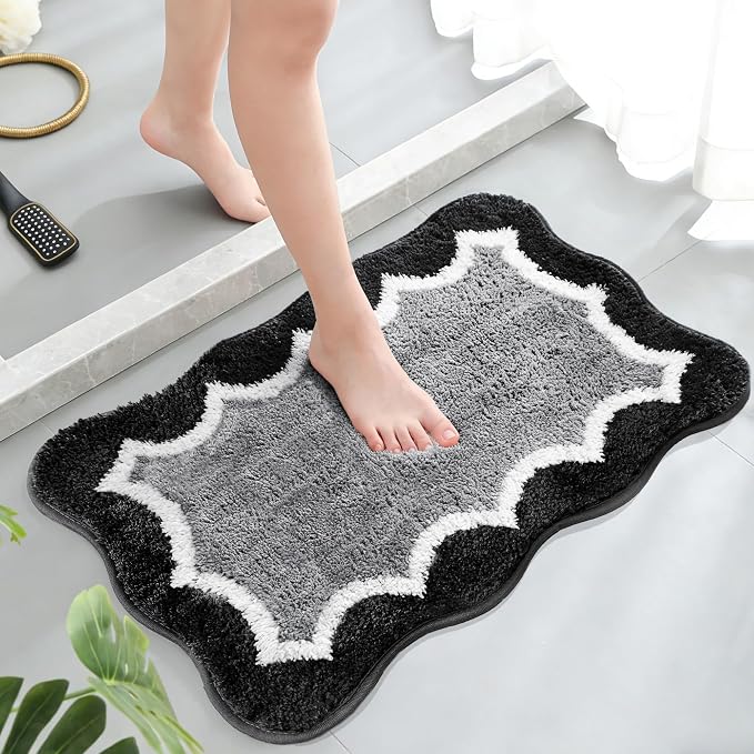 Scalloped Black Small Bathroom Rugs Mat,Non Slip Absorbent Quick Dry Bath Mats for Shower Room,Plush Microfiber Bath Rug for Bathroom Floor Washable Carpet for Shower Tub Sink Bedroom,16"x24"