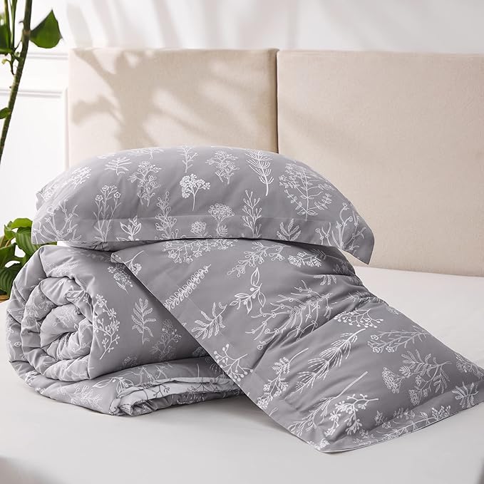 Bedsure King Comforter Set - Grey Bed Set, 3 Pieces Cute Floral Bedding, 1 Soft Reversible Botanical Flowers Comforter and 2 Pillow Shams