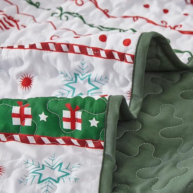 Dinjoy Christmas Quilt Set King Size, Green White Snowflake Christmas Tree Holiday Quilt Bedding Set Xmas New Year Bedspread Soft Microfiber 3 Pieces Coverlet for Kid Adult 104"x90" New Year Gift